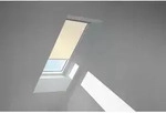 VELUX Verdunkelungsrollo f&uuml;r &auml;ltere Kunststofffenster DKU 408 1085