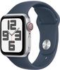 Apple Watch SE (GPS + Cellular) 40mm Aluminiumgehäuse silber, Sportband sturmblau
