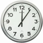 Wanduhr MAULride, &Oslash; 61 cm, Funkuhr, inkl. Batterie
