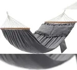 H&auml;ngematte 210 x 150 cm, mit 2 Holzstangen, mit 2 Kissen, 380g/m2, bis 300 kg