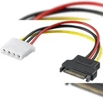 Goobay 93634 PC Stromkabel/Stromadapter, SATA Buchse zu 5.25 Buchse, 0.17 m, Gelb-Rot