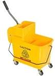 HOMCOM - Putzwagen - 60L x 27B x 70,5H cm - gelb