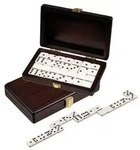 Domino, Doppel 6, in Box mit Walnussoptik, Brettspiel, ab 6 Jahre