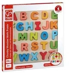 Hape E1551 - Puzzle mit Gro&szlig;buchstaben, Steckpuzzle, Lernspielzeug, Holz