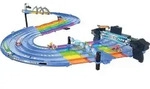 Mattel Rennstrecke Rainbow Road Track Bausatz Rennstrecke