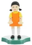 Squid Game Holdems Mini Holder Young-Hee Girl 10 cm - Zubeh&ouml;r f&uuml;r Spielkonsole