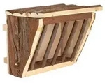 Hay manger hanging with lid bark wood 20 &times; 15 &times; 17 cm