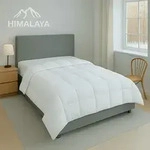 Traumschlaf Daunendecke Himalaya medium, F&uuml;llung: 100% Daunen 200x200 cm -...