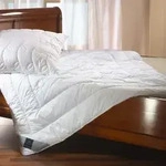 Billerbeck Faserdecke Belair Uno Medium, F&uuml;llung: 100% AIRTEC-Faser 155x220 cm