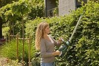 Gardena ComfortCut 50/18V Ready-To-Use Set - Heckenschere - schnurlos 2 Ah - 50cm -