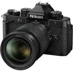 Nikon Z f schwarz mit Objektiv Nikon Z 24-70mm 4.0 S