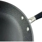 Ronneby Bruk Ultra Light Wok-Pfanne, &Oslash; 30 cm, mit silikonummanteltem Griff