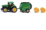 John Deere Traktor mit Ballenpresse