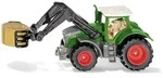 Fendt mit Ballenzange