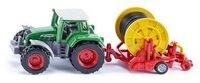 SIKU 1677 Traktor mit Bew&auml;sserungshaspel