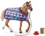 schleich&reg; 42360 HORSE CLUB Englisches Vollblut mit Decke