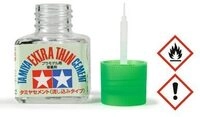 TAMIYA 300087038 Plastikkleber 40ml extrad&uuml;nn