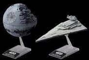 REVELL 01207 Death Star II + Imperial Star
