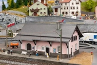 FALLER 110134, FALLER 110134 H0 Bahnhof Lavin, Ep. III
