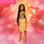 HASBRO F0904ES2, HASBRO F0904ES2 Disney Prinzessin Schimmerglanz Pocahontas