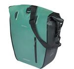 Basil Einzeltasche Rivo L silbergr&uuml;n/schwarz 25-31L - wasserdichte Fahrradtasche mit