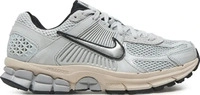 Nike Sneakers Zoom Vomero 5 FN6742 002 Grau Damen