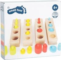 small foot Steckspiel Gr&ouml;&szlig;enzuordnung, Montessori Lernspielzeug zum Ordnen, Z&auml;hlen