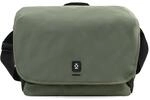 CRUMPLER Track Shot Camera Sling 8000, Kameratasche mit 14" Laptopfach, olivgr&uuml;n