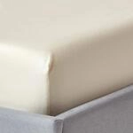 HOMESCAPES Satin Spannbettlaken Bio-Baumwolle 90x190 cm Creme-vanille, Bio...