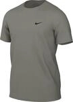 Nike Hyverse Vielseitiges Nike Dri-FIT UV Kurzarm-Oberteil f&uuml;r Herren, DV9839