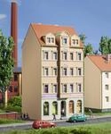 Auhagen 14477.0 - Stadthaus Ringstra&szlig;e 3, 68 x 47 x 121 mm, bunt