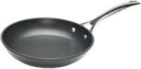 LE CREUSET Aluminium-Antihaft Pfanne, &Oslash; 28 cm, PFOA-frei, F&uuml;r alle Herdarten...