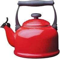 Le Creuset Wasserkessel Tradition, F&uuml;llmenge: 2,1 l, Emaillierter Stahl, Kirschrot,
