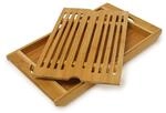 Relaxdays Brotschneidebrett Bambus, HxBxT:3x37x21,5cm, mit Kr&uuml;melfach,