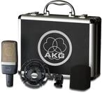 AKG C214 Professionelles Gro&szlig;membran-Kondensatormikrofon, schaltbarer Abschw&auml;cher,