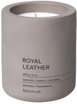 Blomus Duftkerze Royal Leather, 290g | Aus Beton und Sojawachs; F&uuml;r eine...