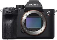 Sony Alpha 7R IV Vollformat Systemkamera 61MP, 4K Video, 10fps Serienbild, Eye-AF,