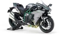 TAMIYA 300014136 14136 1:12 Kawasaki Ninja H2 Carbon, originalgetreue Nachbildung,