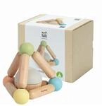 PLAN TOYS 5256 Triangle rattling Cake