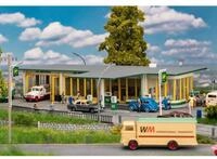 Faller Gro&szlig;e BP-Tankstelle 1:87 H0 Bausatz (130592)