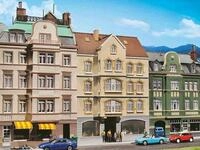 H0 Stadthaus mit Kneipe