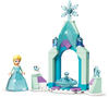 LEGO 43199 Disney Elsas Schlosshof, Prinzessinnen-Spielzeug zum Bauen aus Die
