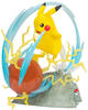 Pokémon BO37426, Deluxe Figur - Pikachu (mit LED-Beleuchtung), Hochwertige,