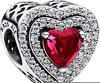 PANDORA Funkelndes mehrstufiges Herz Charm aus Sterling Silber, in der Farbe Rot, aus