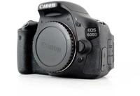 Canon EOS 600D SLR-Digitalkamera (18 MP, 7,6cm (3 Zoll) schwenkbares Display, Full