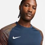 Nike DH8031-411 M NK DF ACADEMY JSY SS T-Shirt Herren Midnight Navy/Hyper