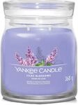 Yankee Candle Signature Duftkerze | Lilac Blossoms Medium Jar Candle with Double