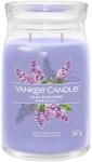 Yankee Candle Signature Duftkerze | gro&szlig;e Kerze mit langer Brenndauer &bdquo;Lilac