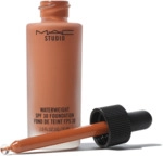 MAC Cosmetics Studio Waterweight SPF 30 Foundation