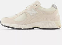 New Balance 2002R Trainer, Beige 01a040ee-c591-7c4e-9b28-5c17a58802bc